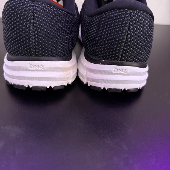 Brooks Womens Revel 2 Running Shoes Size 8.5 Black Gray Sneakers 1202811B050 - Picture 8 of 14